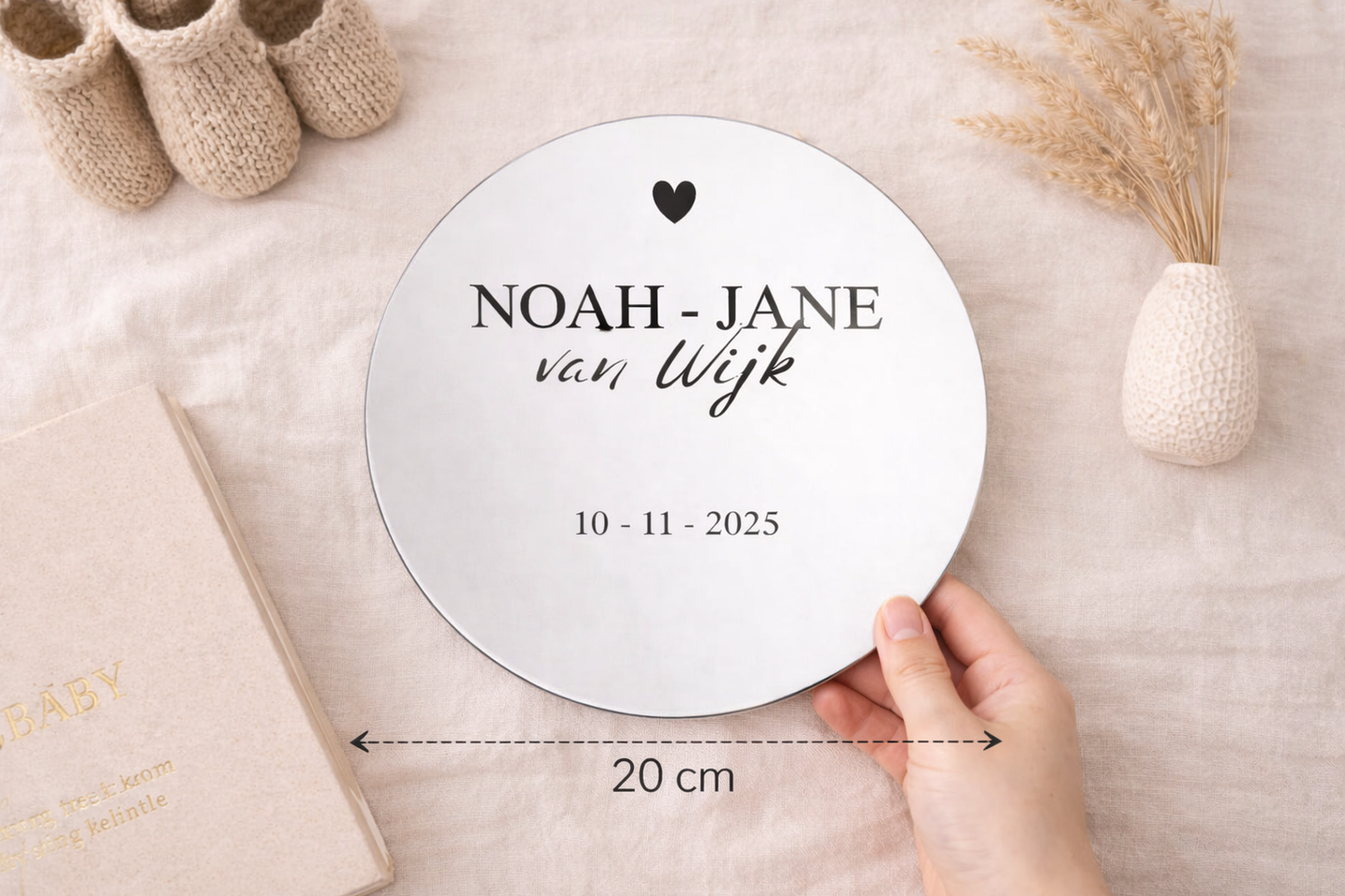 Ronde Geboortespiegel met eigen naam